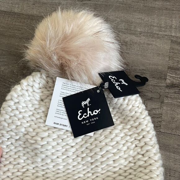 Echo Chunky Knit Beanie - Picture 3 of 3